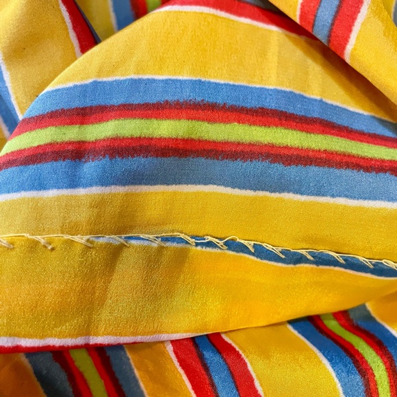 Vintage Lady Manhattan stripped blouse with dart collar. - Picture 11 of 11